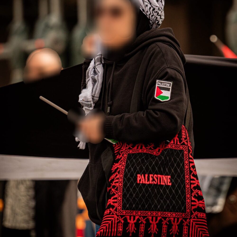 Tote Bag - Embroidered by Palestinians in Jordan