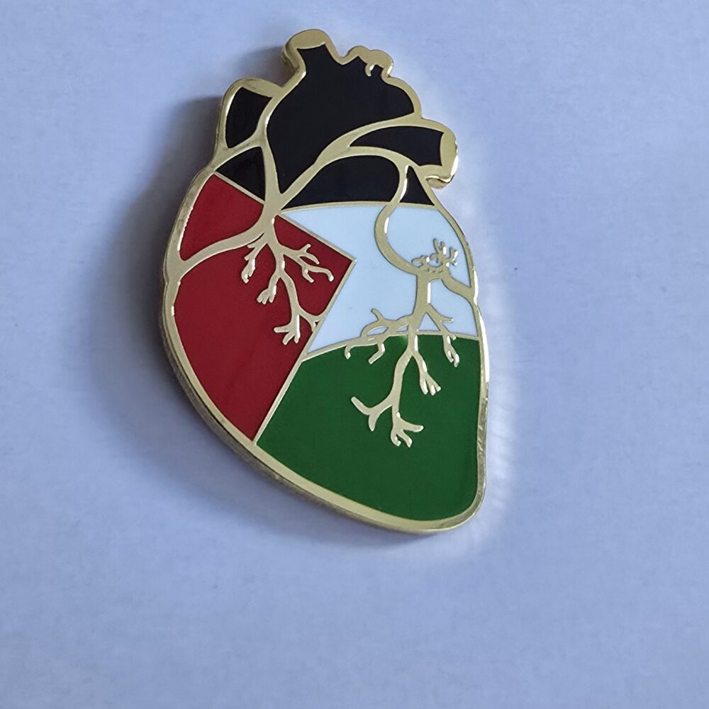 Brooch - Palestine heart - Gold