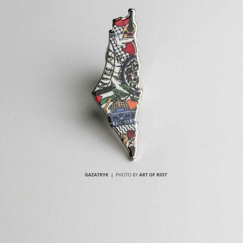 Brooch - Art model 2