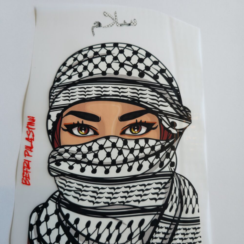 Dtf - Iron-on Patch - Keffiyeh Woman - سلام (Peace/Hello in Arabic)